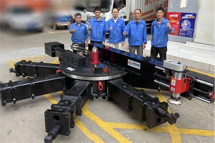 FDG3200 Flange Circle Milling Machine Large Scale Flange Construction Project On Site